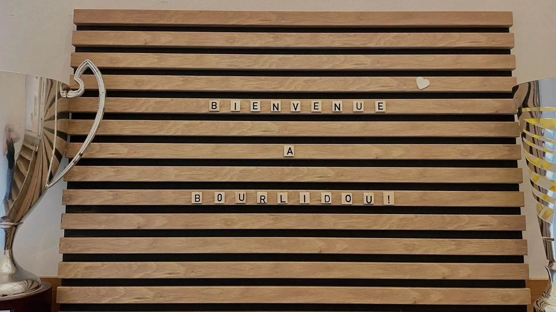 Bourlidou Ξενοδοχείο Combourg Γαλλία